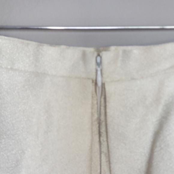 Dress the Population Metallic Pleated Mini Skirt Size Small - Picture 4 of 8